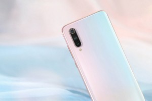 Xiaomi Mi Note 10 Pro получит экран-водопад и 108-Мп камеру