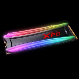 Представлены игровые SSD ADATA XPG SPECTRIX S40G RG