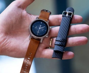  Motorola представила  «умные» часы Moto 360 стоимостью в 350 долларов