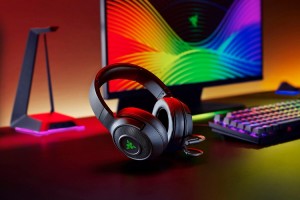 Наушники Razer Kraken X USB располагают подсветкой зелёного цвета