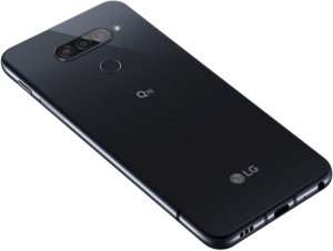 Скоростной смартфон  LG Q70