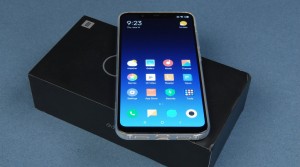 Международная версия Xiaomi Mi 8 получила Android 10
