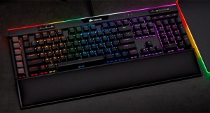 Клавиатура  Corsair K95 RGB Platinum XT получила индивидуальную RGB-подсветку кнопок