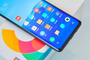 Компания Xiaomi подтвердила разработку смартфона Pocophone F2