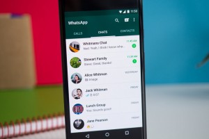 В WhatsApp на Android скоро появится темный режим