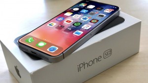 iPhone SE получит обновление до iOS 14