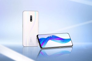 Смартфон Realme X  с выдвижной селфи-камерой подешевел вдвое 