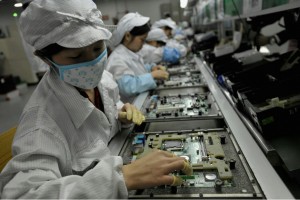 На фабрике Apple в Китае вводят жесткие меры предосторожности в отношении коронавируса 