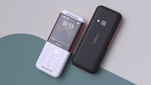 В российскую продажу поступил музыкальный телефон Nokia 5310