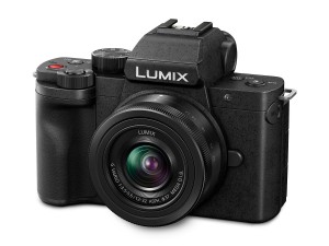 Представлена фотокамера Panasonic Lumix DC-G100