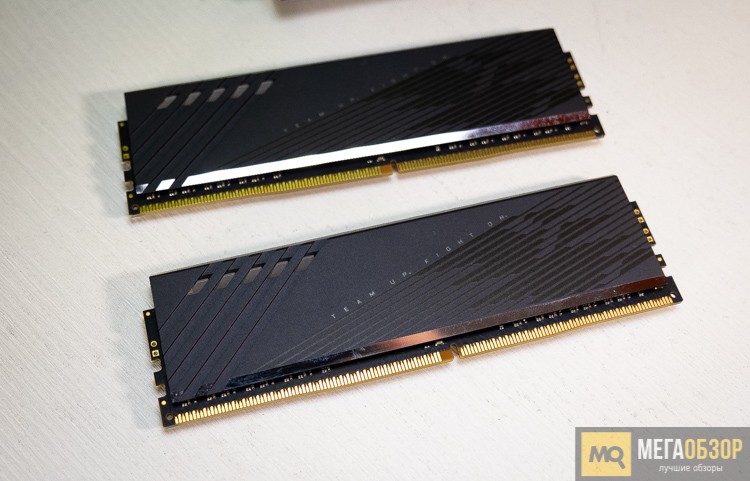 GIGABYTE AORUS RGB DDR4-3600