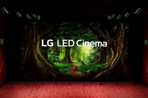 LG Electronics создала светодиодный кинотеатр без проектора LG Cinema