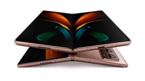 Samsung Galaxy Z Fold 2 за $3000 показали на фото