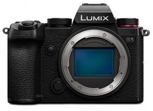 Камеру Panasonic Lumix S5 показали на видео