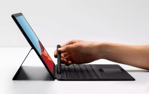 Surface Laptop Go слили в сеть