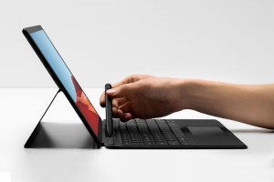 Обновленный планшет Microsoft Surface Pro X оценен от $1000