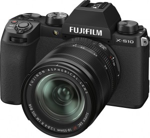 Представлена беззеркальная камера Fujifilm X-S10