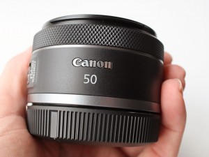 Представлен объектив Canon RF 50mm F/1.8 STM