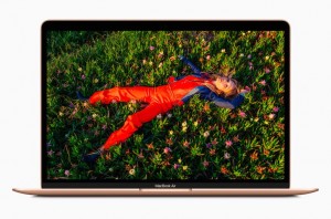 Обновленный 13-дюймовый MacBook Air оценен в 100 тысяч рублей