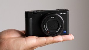 Компактная камера Sony ZV-1 получила белую расцветку