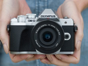 Olympus E-M10 III стал самой продаваемой камерой в Японии