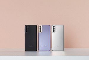 Samsung Galaxy S21 появился в продаже