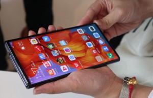 Huawei Mate X2 готов покорять рынок складных смартфонов