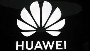 Huawei создала игровую консоль и игровой ноутбук