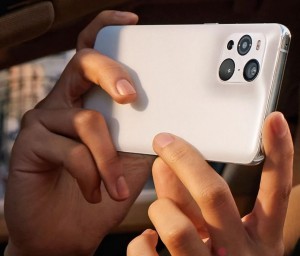 OPPO выпустит флагманский смартфон OPPO Find X3 Pro в марте