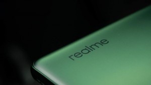 Realme GT 5G получит быструю зарядку на 160 Вт