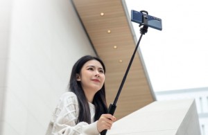 Xiaomi представила Mi Zoom Selfie Stick