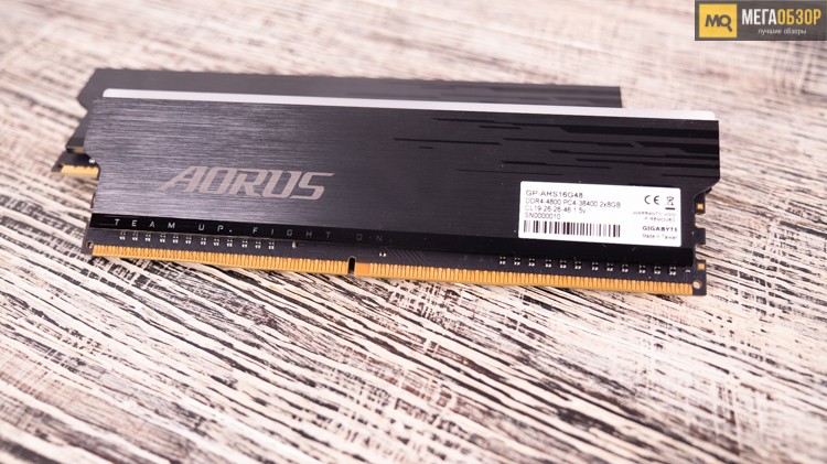 AORUS RGB DDR4-4800