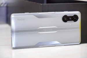 Redmi K40 Game Enhanced Edition получил поддержку сервисов Google