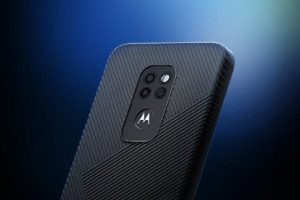 Защищенный смартфон Motorola Defy оценен в €325