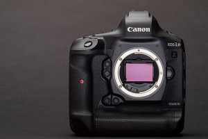 Камера Canon EOS-1D X Mark III получила поддержку C-Log 3