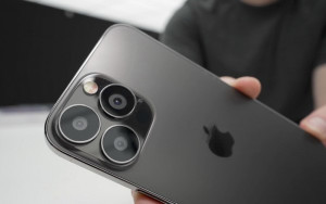 Смартфоны iPhone 13 появились в продаже