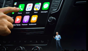 Apple хочет внедрить свою ОС в автомобили