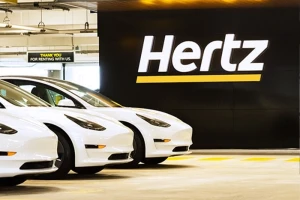 Hertz покупает 100000 автомобилей Tesla для нового парка электромобилей