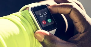 Qualcomm может захватить рынок умных часов у Apple