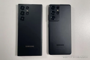 Samsung Galaxy S22 Ultra сравнили с Galaxy S21 Ultra. Фото