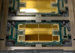 Intel Sapphire Rapids Xeon с памятью DDR5 замечен в AIDA64 и Cinebench R15