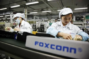 Apple Foxconn планирует строительство нового завода в Саудовской Аравии