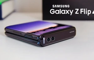Samsung Galaxy Z Flip4 получит увеличенный экран