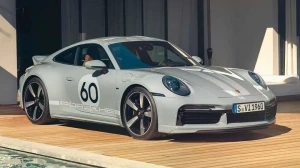 Porsche представила эксклюзивный спортивный автомобиль 911 Sport Classic