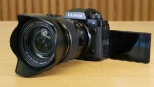 Fujifilm представила новую флагманскую камеру