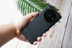 Камерофон Xiaomi 12S Ultra появился в продаже