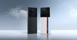Смартфон iQOO 9T появился в продаже