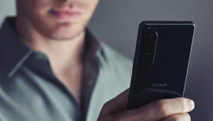 В сеть утекли пресс-рендеры Sony Xperia 5 IV