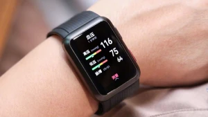Умные часы Huawei Watch D выходят в Европе 