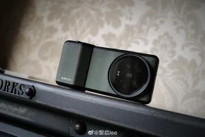 Зелёный Xiaomi 13 Ultra показали на фото 